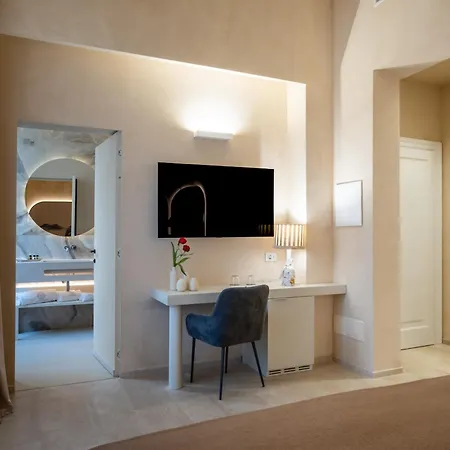 Πανσιόν Palazzo Paisiello - Luxury *