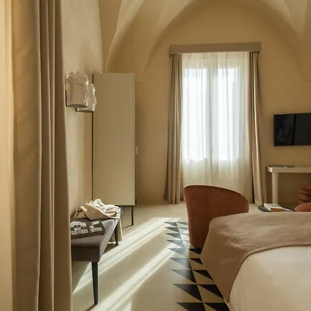 Palazzo Paisiello - Luxury Πανσιόν *